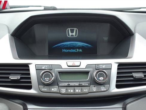 Used 2015 Honda Odyssey EX-L image 16