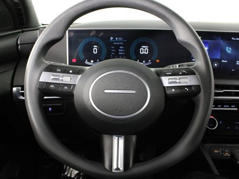 Certified 2025 Hyundai Santa Cruz SEL image 10