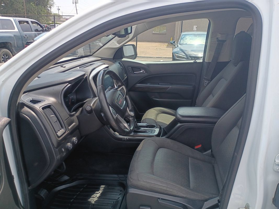 Used 2017 GMC Canyon SLE w/ SLE Convenience Package AWD/4WD image 14