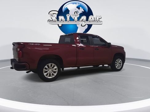 Used 2020 Chevrolet Silverado 1500 Custom w/ Custom Value Package image 9