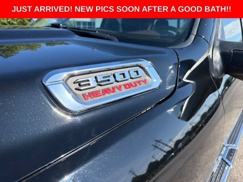 Used 2025 RAM 3500 Longhorn w/ Towing Technology Group AWD/4WD image 9