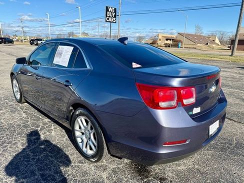 Used 2015 Chevrolet Malibu LT w/ Power Convenience Package image 4