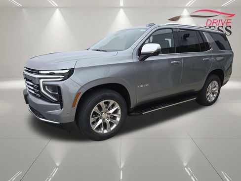 Certified 2025 Chevrolet Tahoe Premier AWD/4WD image 4