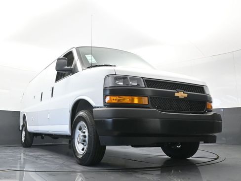 New 2026 Chevrolet Express 2500 Extended w/ Driver Convenience Package RWD image 60