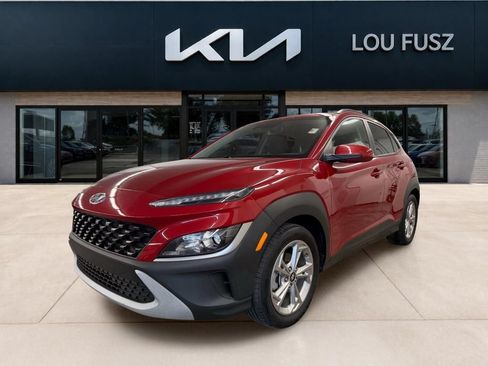 Used 2023 Hyundai Kona SEL w/ Cargo Package FWD image 1