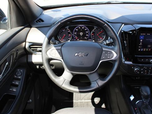 Used 2023 Chevrolet Traverse Premier w/ Redline Edition AWD/4WD image 13