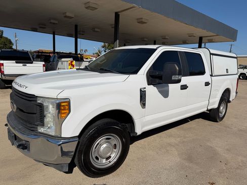 Used 2017 Ford F350 XL image 1