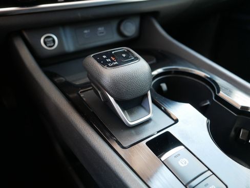 Certified 2023 Nissan Rogue SV AWD/4WD image 24