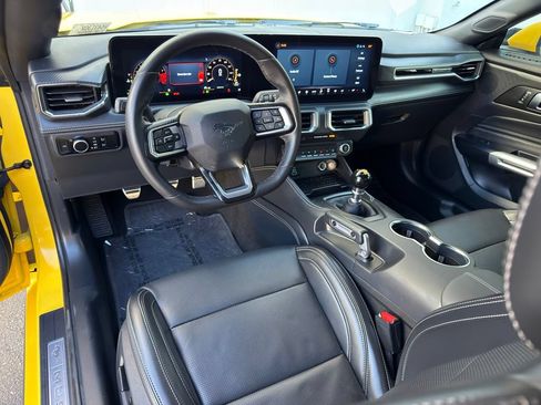 Used 2024 Ford Mustang GT Premium w/ GT Performance Package RWD image 18