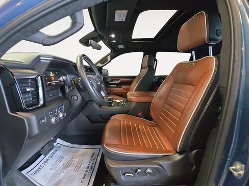 Used 2024 GMC Sierra 1500 Denali Ultimate AWD/4WD image 11