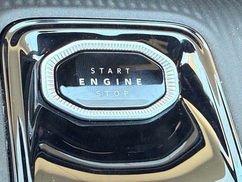 New 2026 Jeep Cherokee Overland w/ Advanced Pro Tech Group image 20