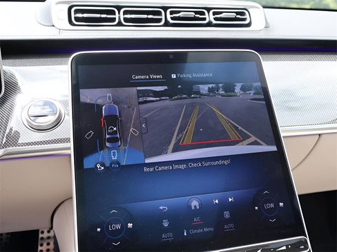 New 2025 Mercedes-Benz S 580 4MATIC Sedan image 83