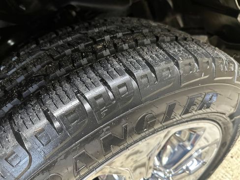 Used 2020 RAM 1500 Big Horn AWD/4WD image 12