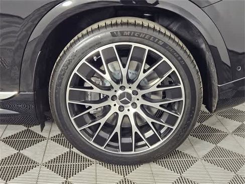 Used 2025 Mercedes-Benz EQE AMG 4MATIC SUV image 13