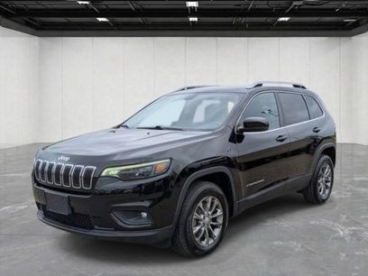 Certified 2019 Jeep Cherokee Latitude Plus w/ Cold Weather Group