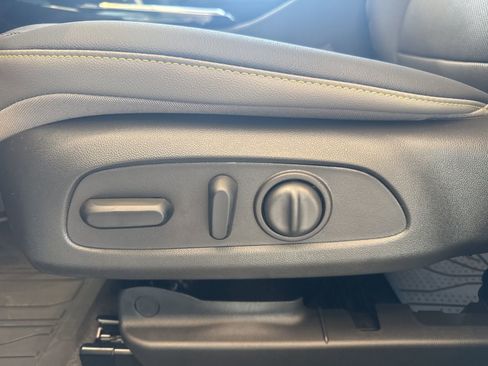 New 2026 Chevrolet Trax ACTIV w/ Driver Confidence Package image 17