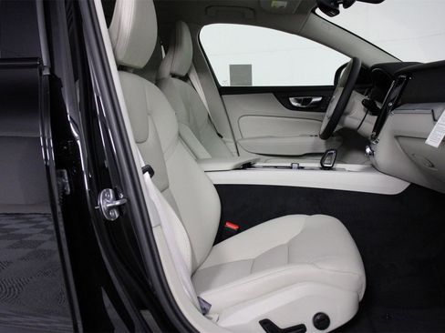 New 2026 Volvo V60 B5 Cross Country Plus w/ Climate Package image 10