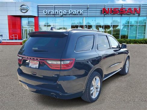 Used 2024 Dodge Durango GT image 2