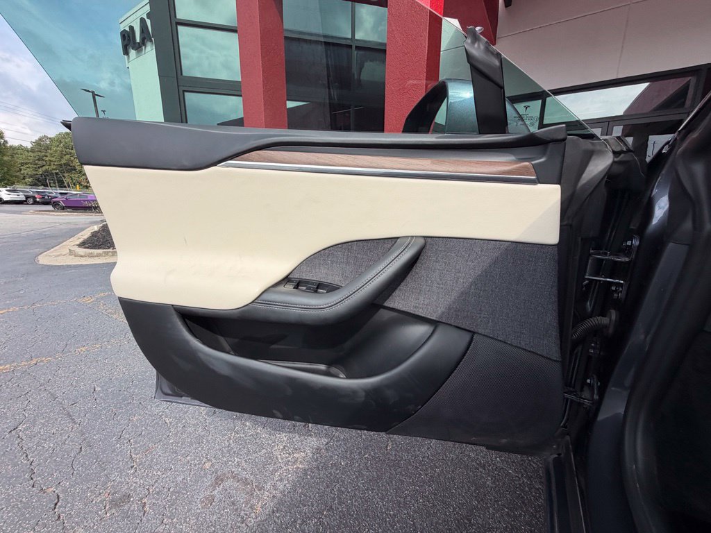 Used 2022 Tesla Model S AWD/4WD image 12