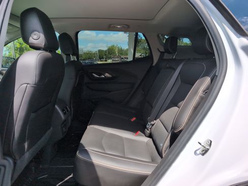 Used 2020 GMC Terrain Denali w/ Denali Premium Package FWD image 30