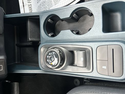 Used 2025 Ford Maverick XL w/ Equipment Group 101A image 21