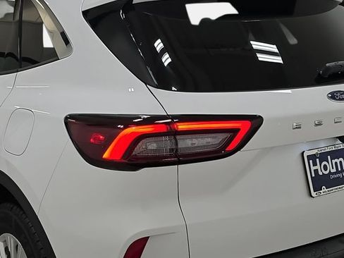 Certified 2023 Ford Escape Active FWD image 30
