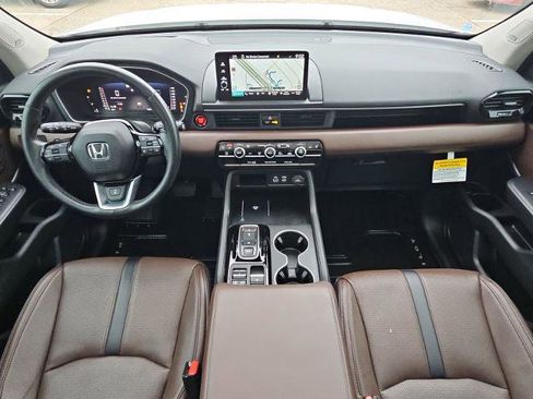 Used 2023 Honda Pilot Elite image 21