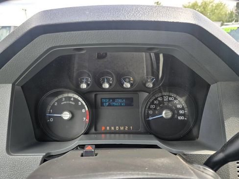 Used 2015 Ford F250 XL w/ Power Equipment Group image 17