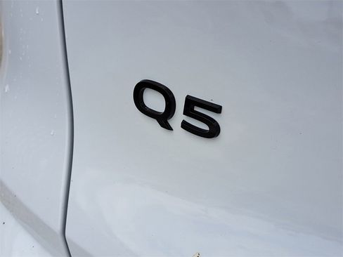 New 2025 Audi Q5 Premium Plus image 6