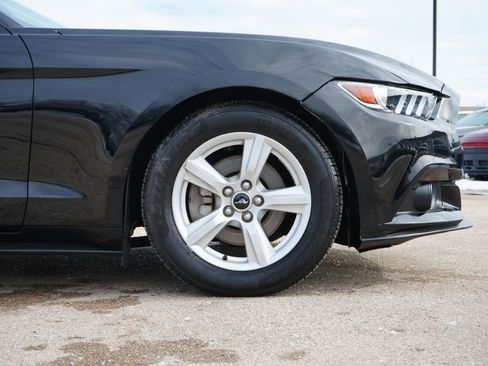 Used 2015 Ford Mustang Premium image 9