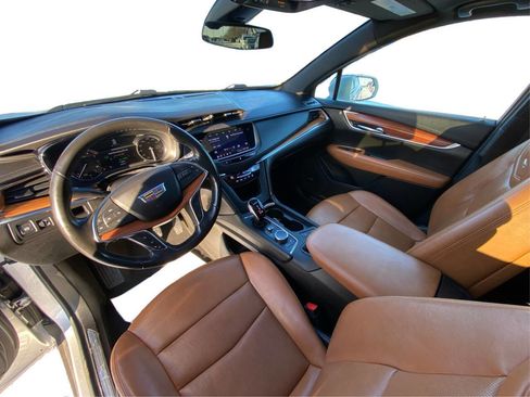 Used 2020 Cadillac XT5 Premium Luxury image 44