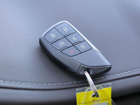 Used 2022 GMC Yukon SLT image 43