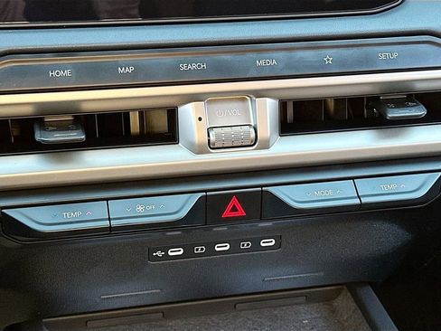 New 2027 Kia Telluride S image 16