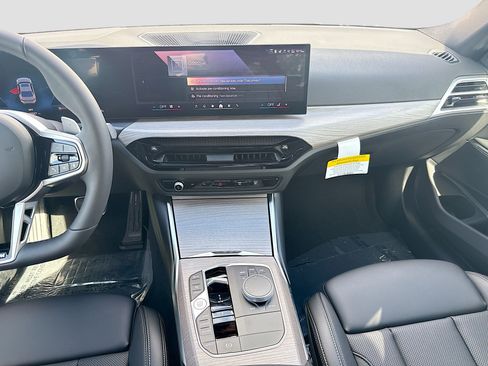 New 2026 BMW 330i Sedan w/ M Sport Package RWD image 20