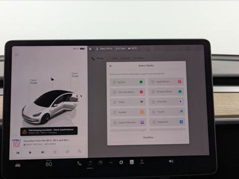 Used 2023 Tesla Model 3 Standard Range image 28