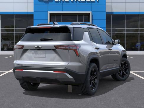 New 2026 Chevrolet Equinox LT w/ Convenience Package II FWD image 4