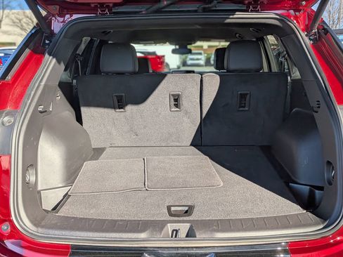 Used 2025 Chevrolet Blazer RS image 34