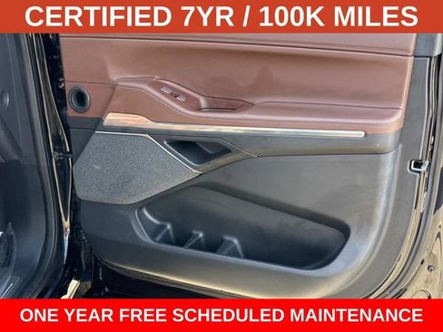 Used 2025 Lincoln Navigator L Reserve AWD/4WD image 8