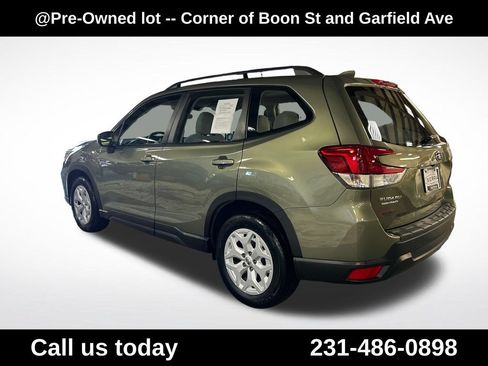 Used 2019 Subaru Forester w/ Alloy Wheel Package AWD/4WD image 3