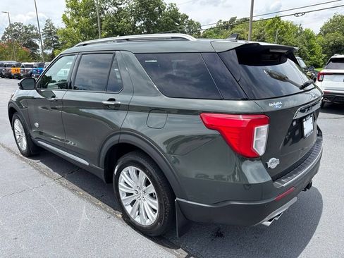 Used 2023 Ford Explorer King Ranch w/ Technology Package AWD/4WD image 3