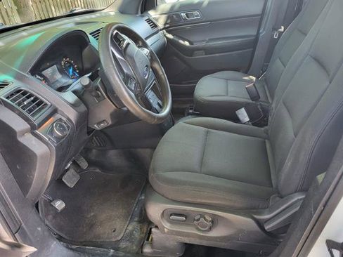 Used 2016 Ford Explorer 4WD Police Interceptor image 6