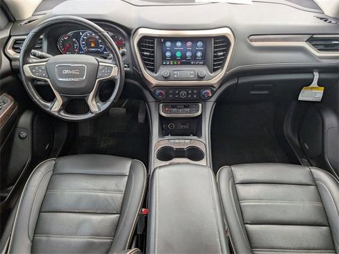 Used 2022 GMC Acadia Denali w/ Denali Ultimate Package image 8