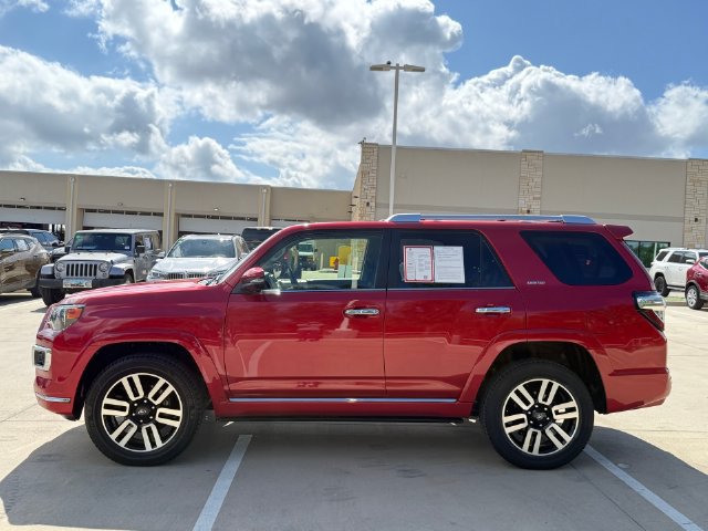 Used 2023 Toyota 4Runner Limited AWD/4WD image 8