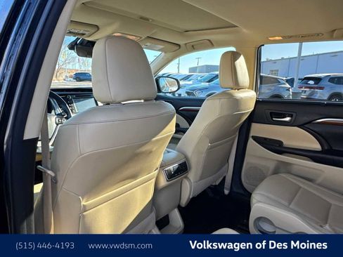 Used 2018 Toyota Highlander Limited image 13