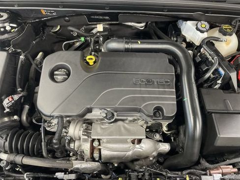 Used 2024 Chevrolet Malibu LT FWD image 28