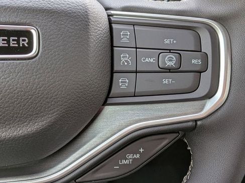 New 2026 Jeep Grand Wagoneer Limited w/ Premium Group II AWD/4WD image 29