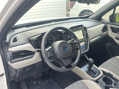 Used 2025 Subaru Forester AWD/4WD image 54