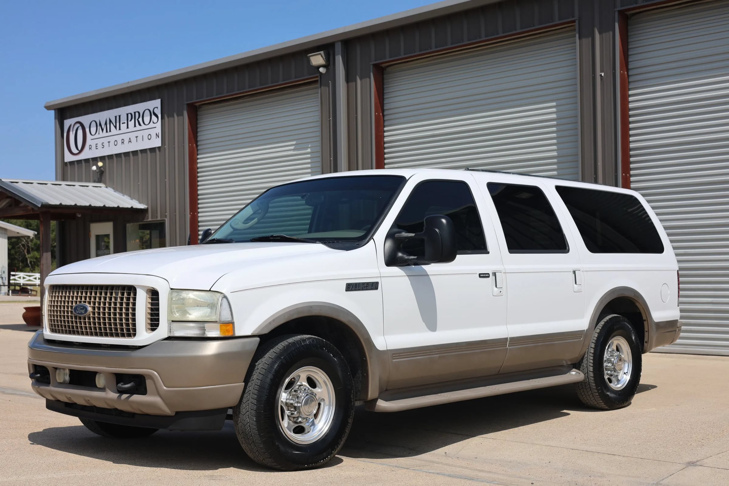 Used 2003 Ford Excursion Eddie Bauer RWD image 10