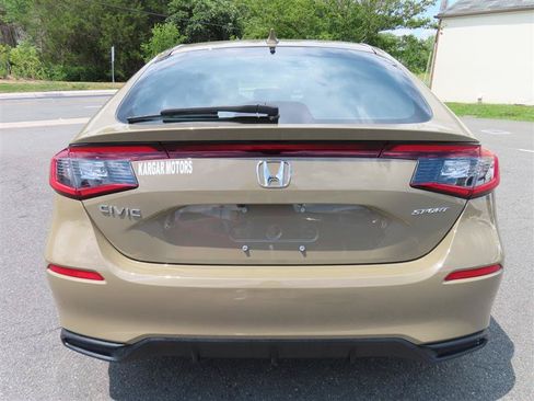 Used 2025 Honda Civic Sport image 12