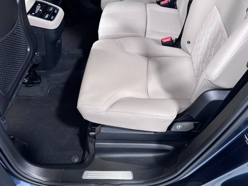Certified 2026 Volvo XC90 B6 Plus AWD/4WD image 21